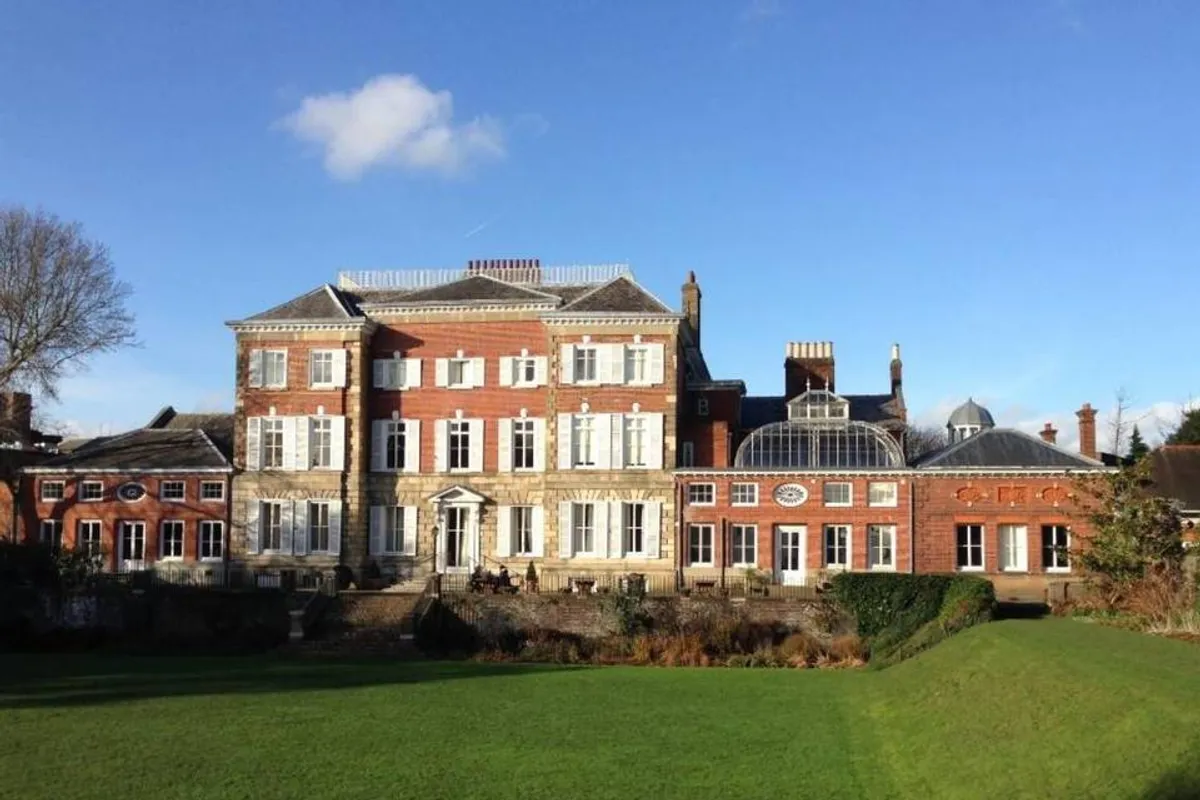 York House photo 5