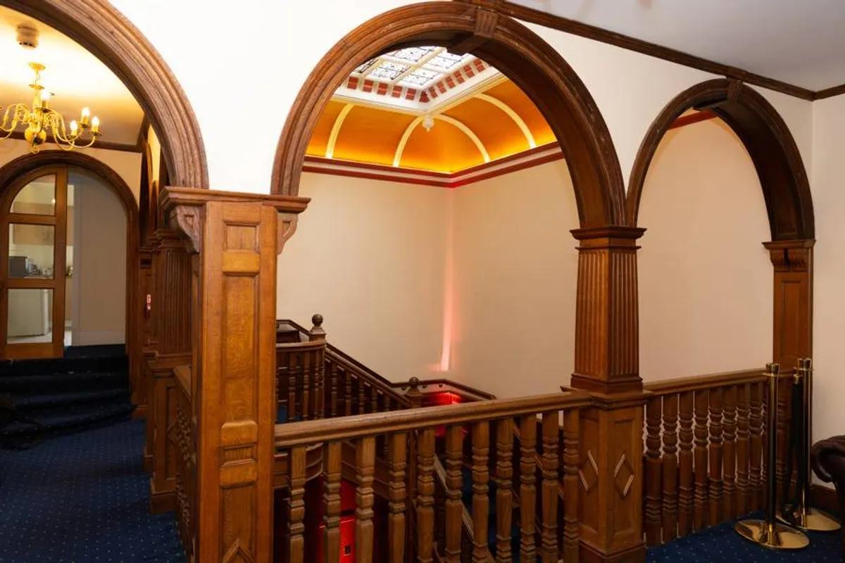 Ewell Court House photo 5