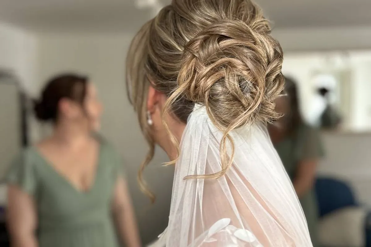 Millie Donovan Hairstylist photo 5