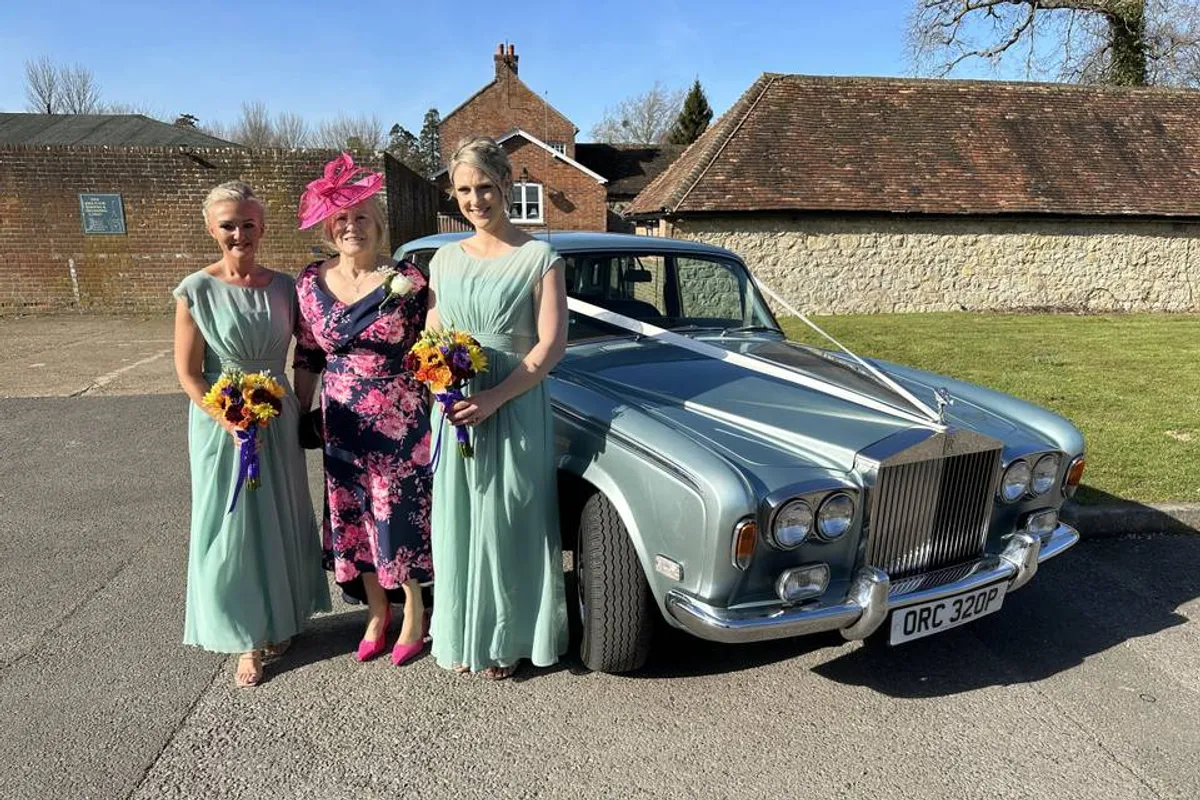 Molly's Classic Wedding Cars photo 3