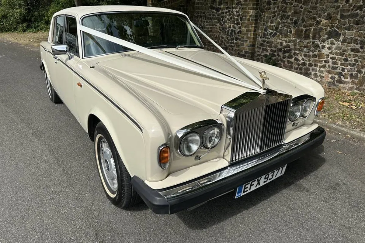 Molly's Classic Wedding Cars photo 2