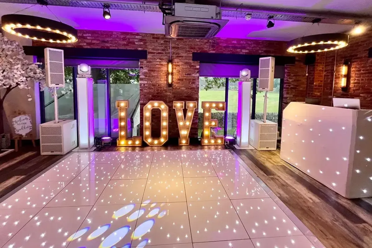Jackstar Weddings - Wedding DJ photo 2