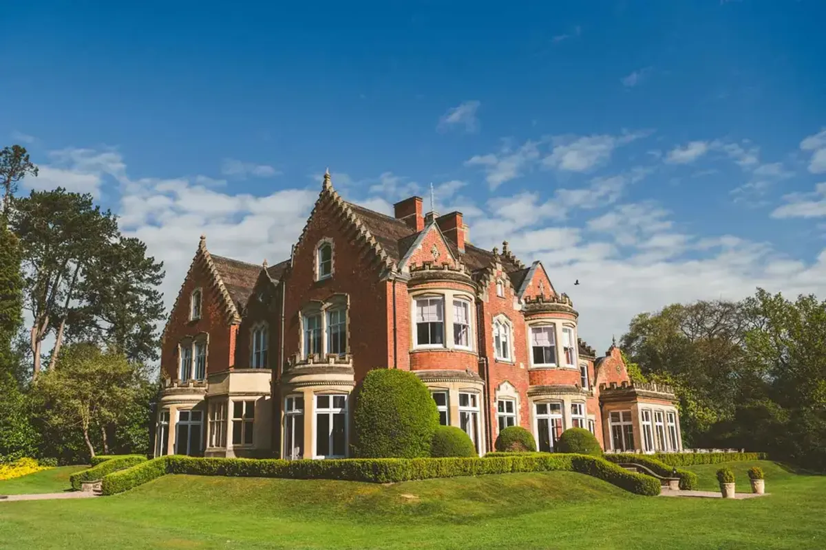 Pendrell Hall Exclusive Country House Wedding Venue, wedding venue in Shropshire, UK