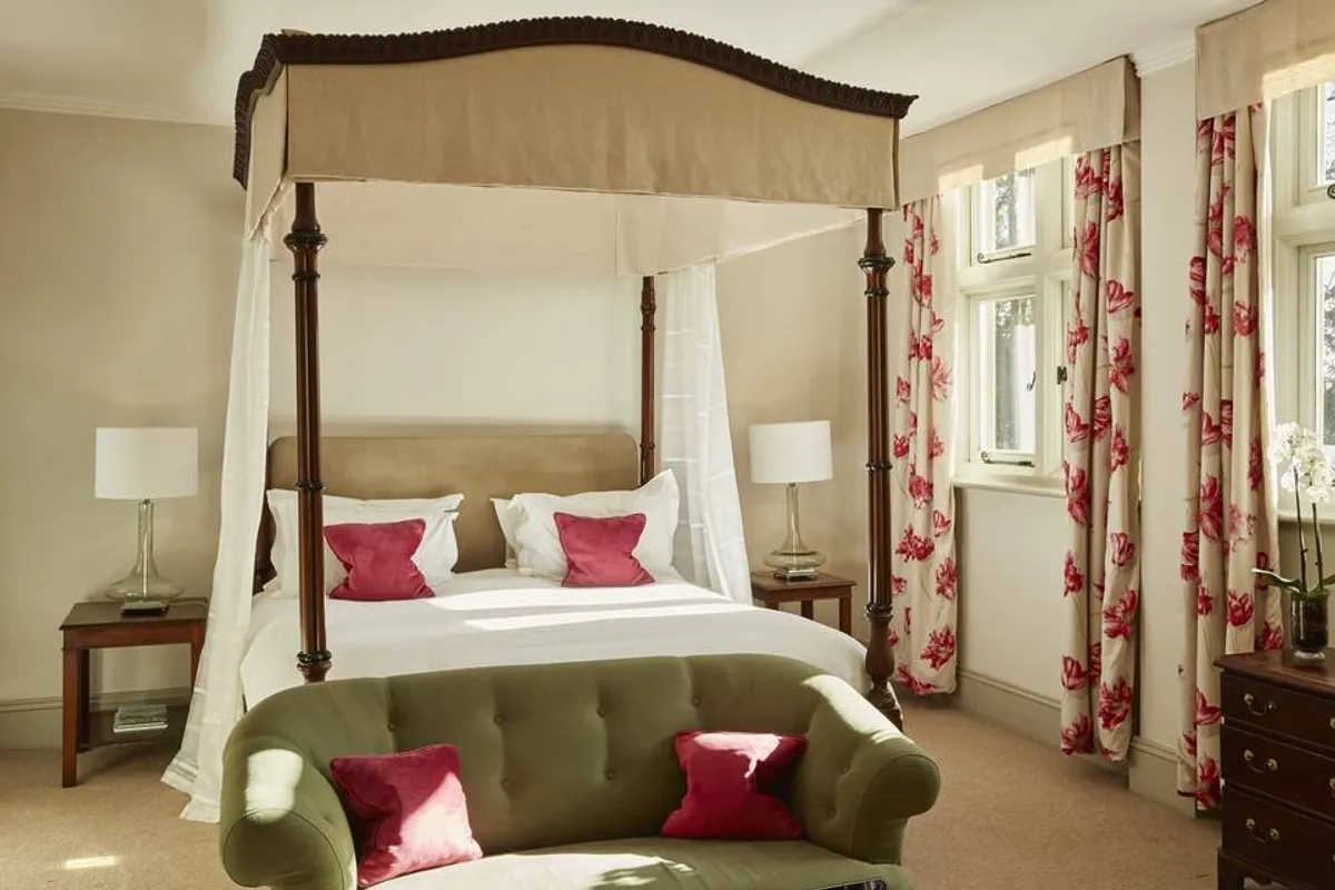 Ockenden Manor photo 2