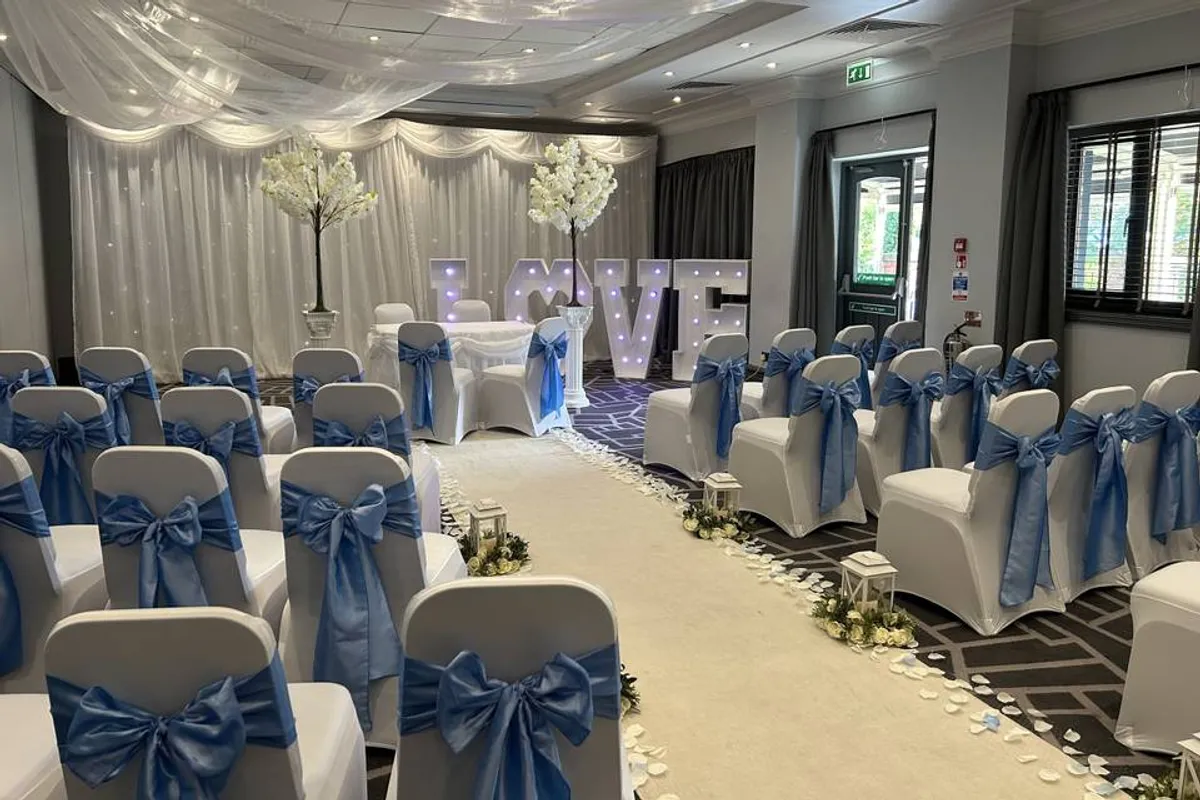 Village Hotel Club Warrington photo 1