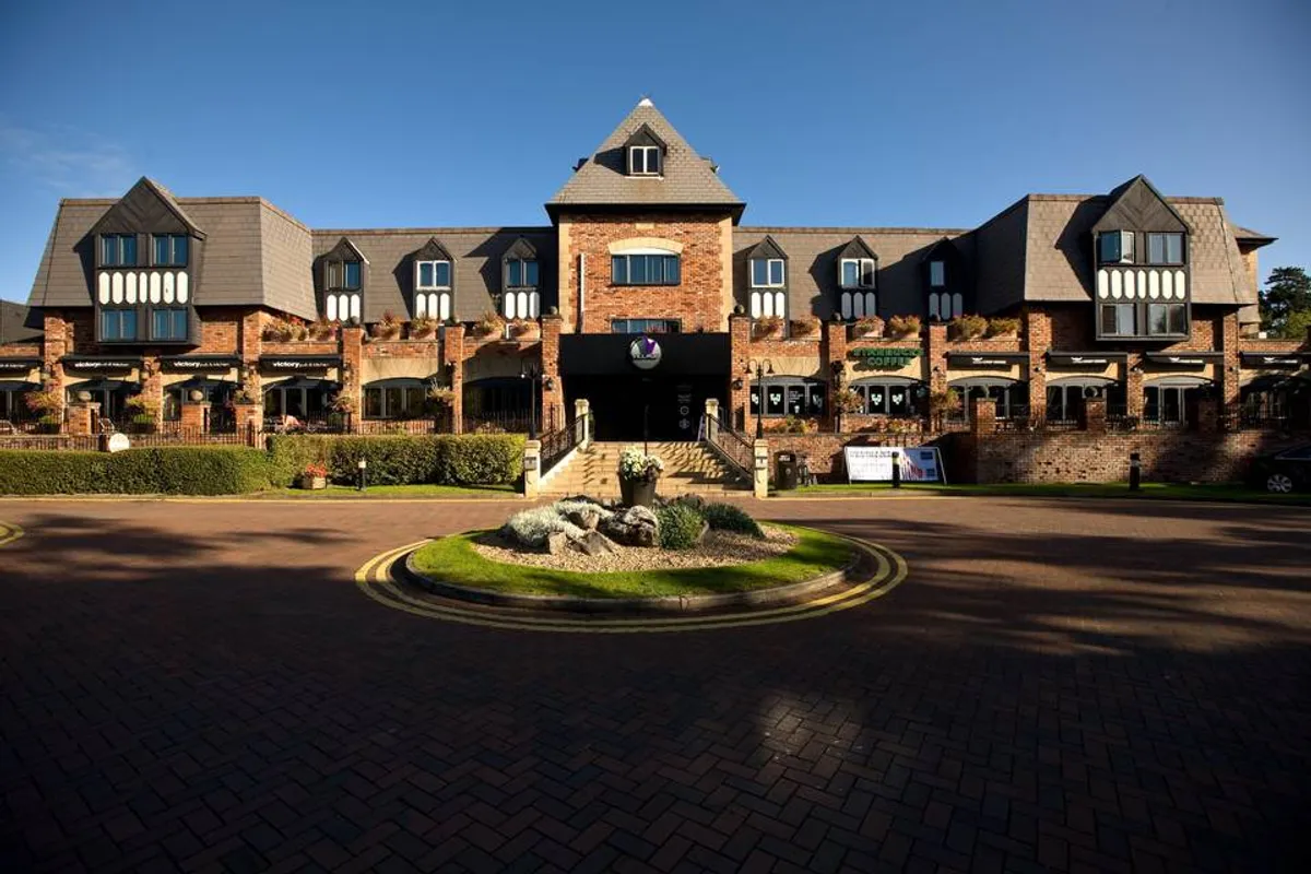 Village Hotel Club Warrington photo 8