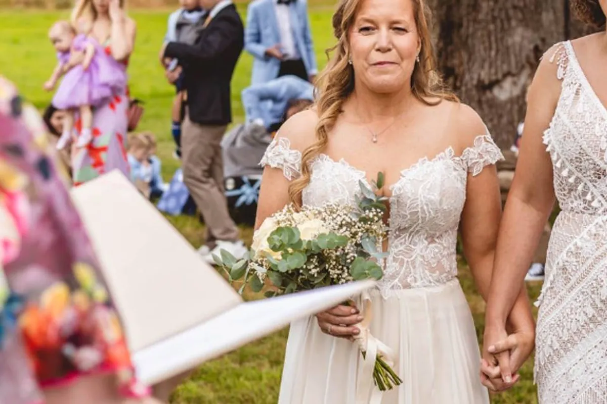 Cwtch Ceremonies photo 4