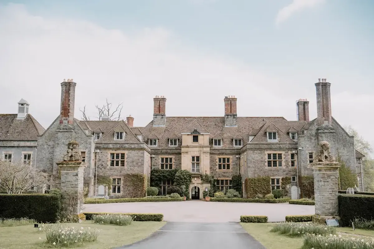 Llangoed Hall, wedding venue in Powys, UK