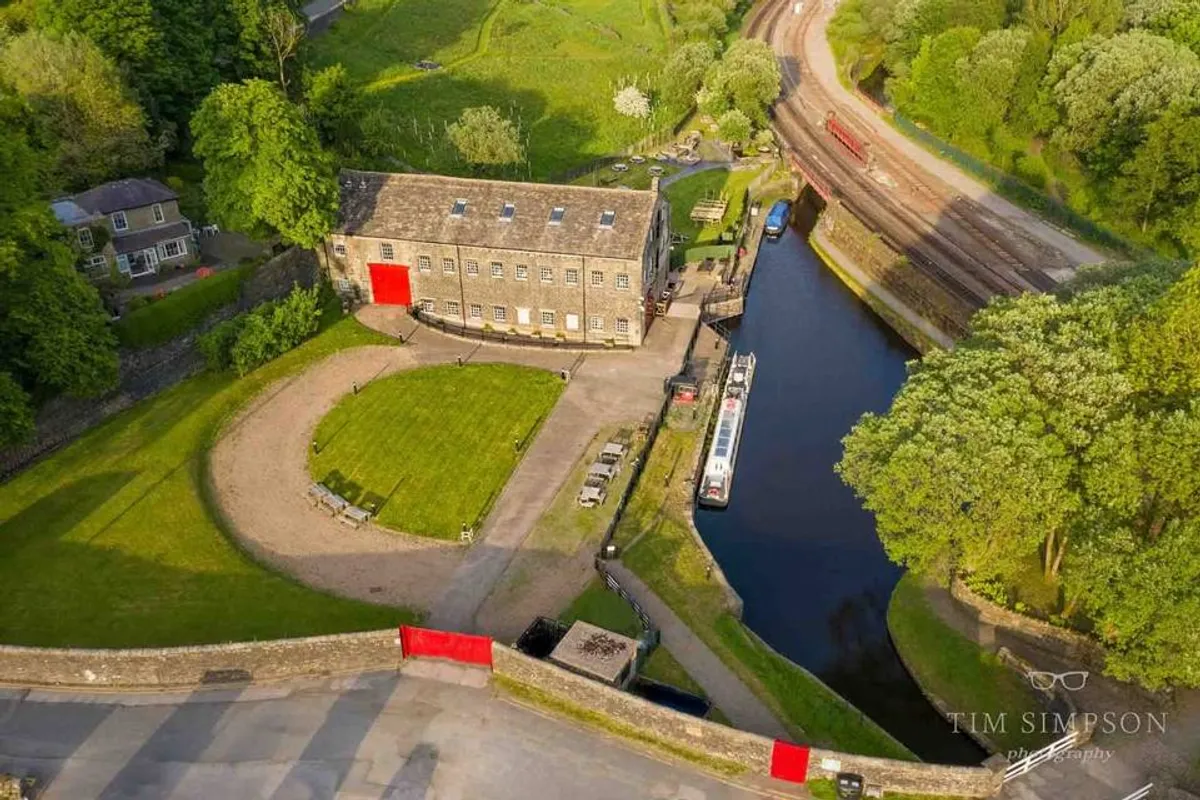 Standedge Weddings - North of England Centre for Music and Arts photo 8