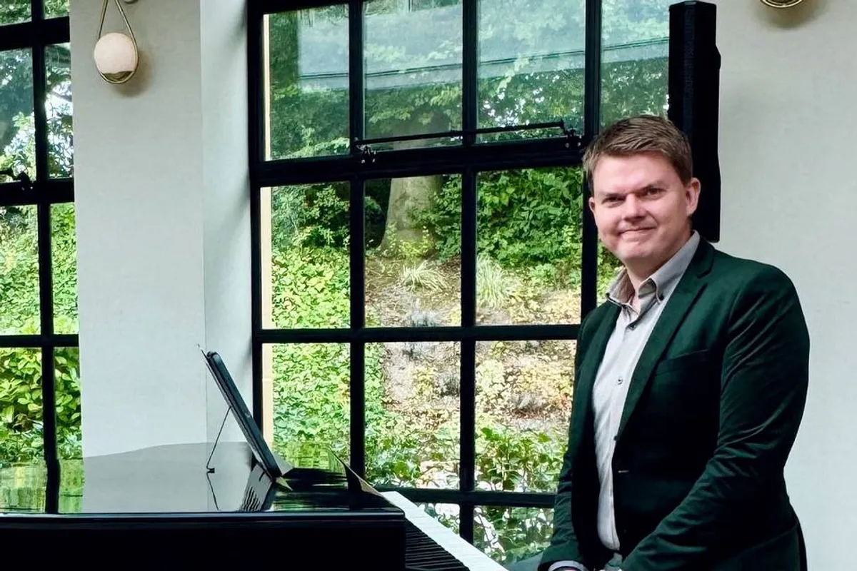 Yorkshire Wedding Pianist photo 8