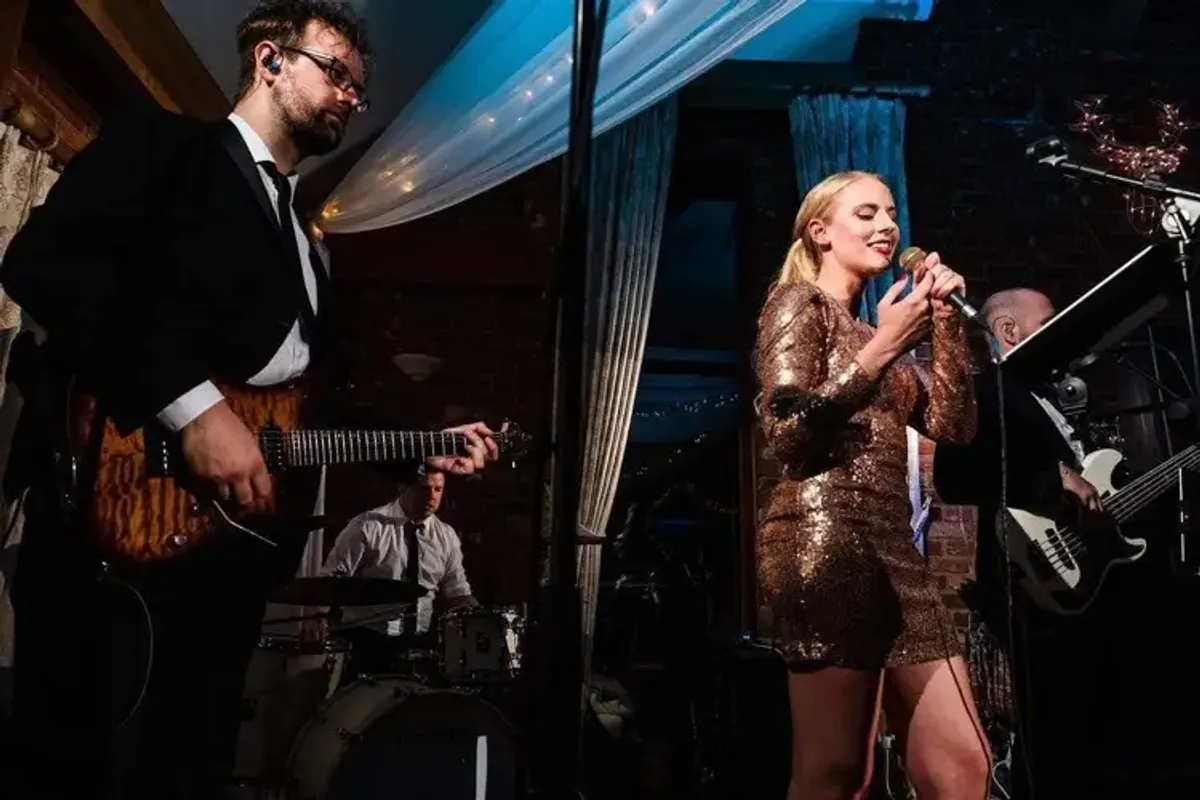 The Dynamics — djs in East Sussex, UK