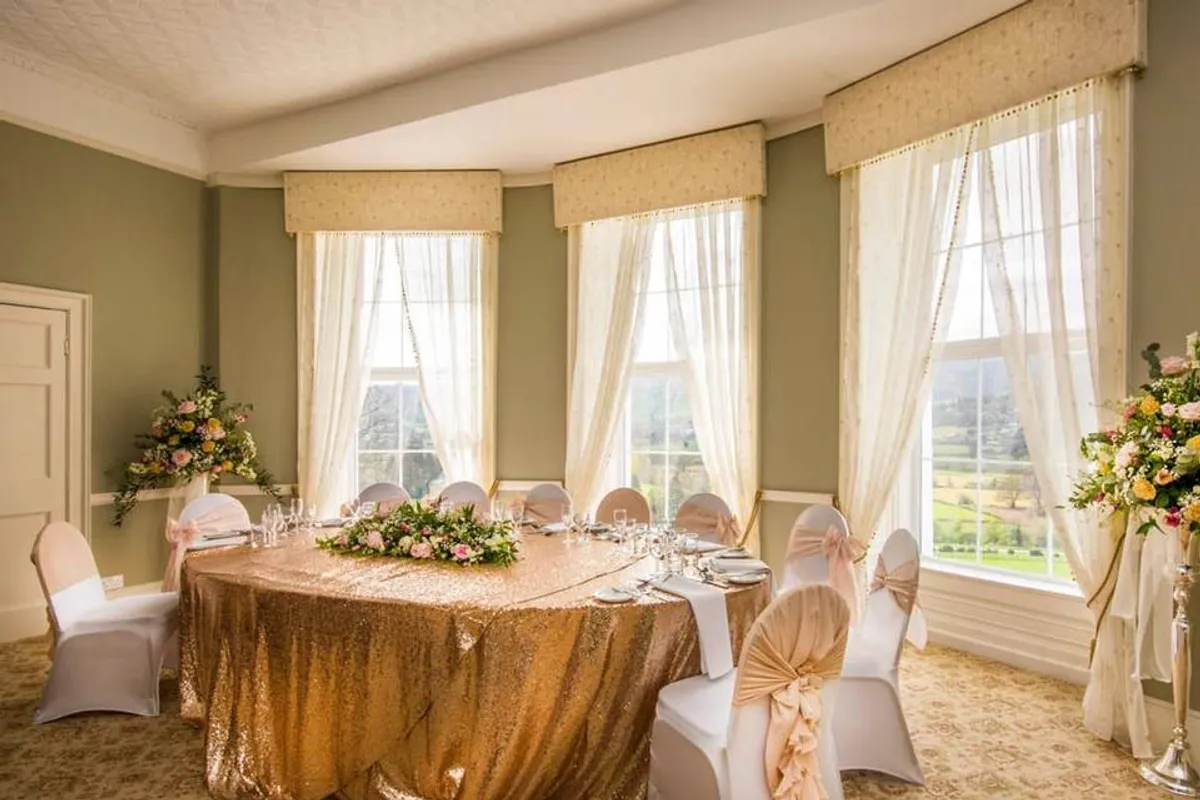 Manor Hotel photo 10
