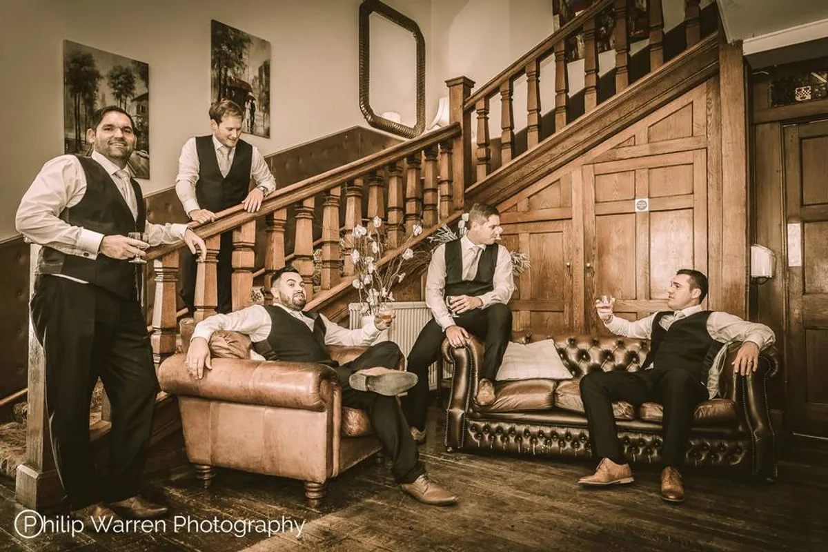 Manor Hotel photo 3