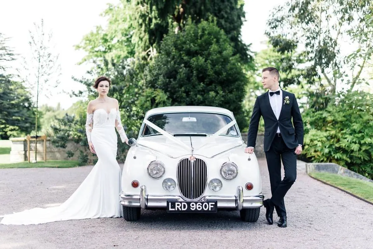 Gold Wedding Cars photo 7