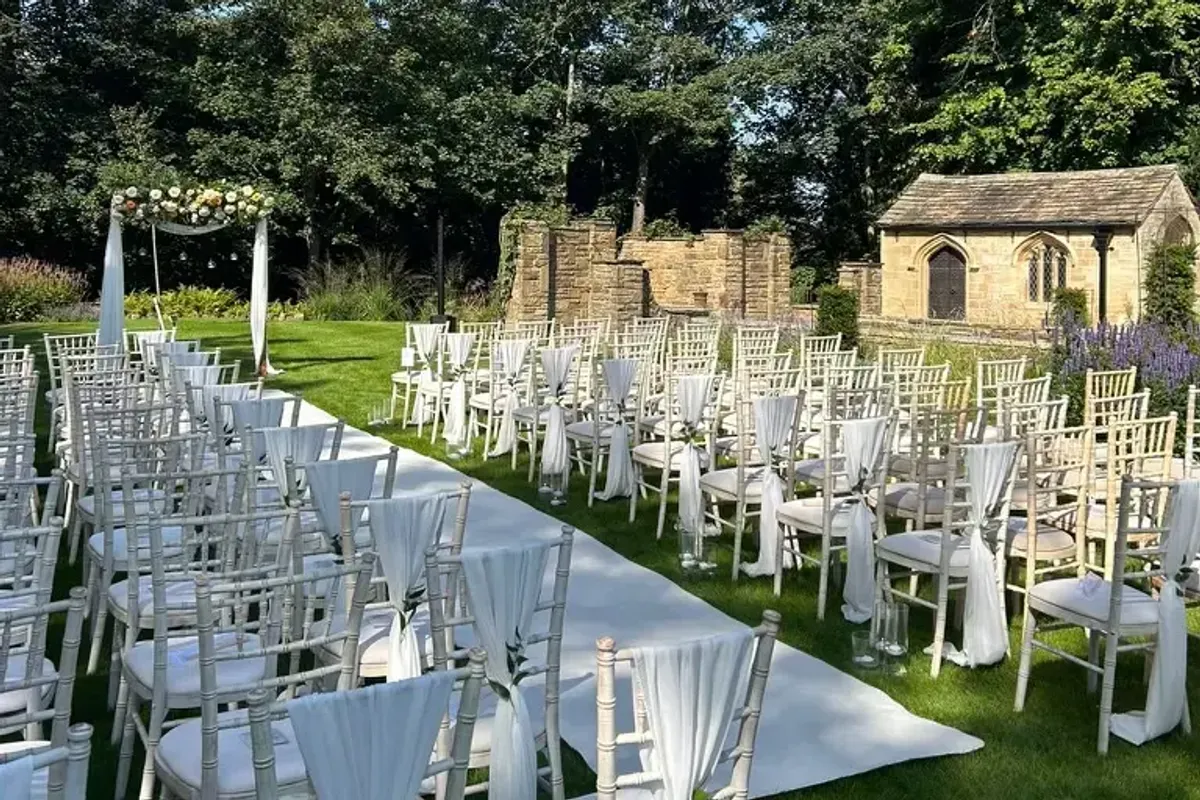 Bowcliffe Hall photo 2