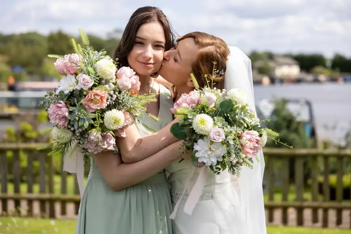 The Quirky Wedding Florist photo 1