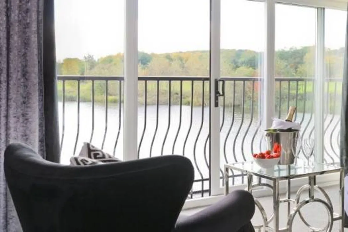 Waterton Park Hotel photo 6