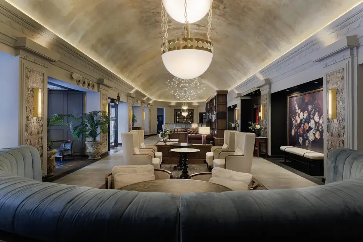 The Queens Hotel photo 4