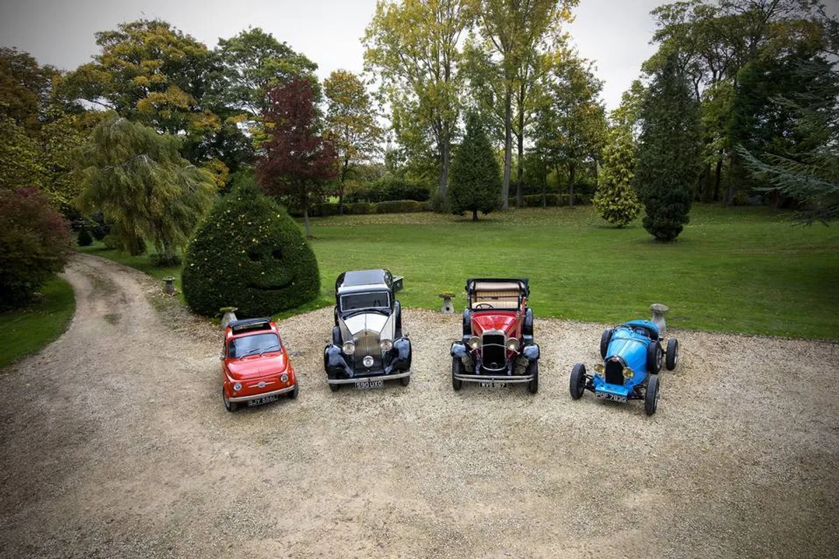 manor wedding cars photo 6