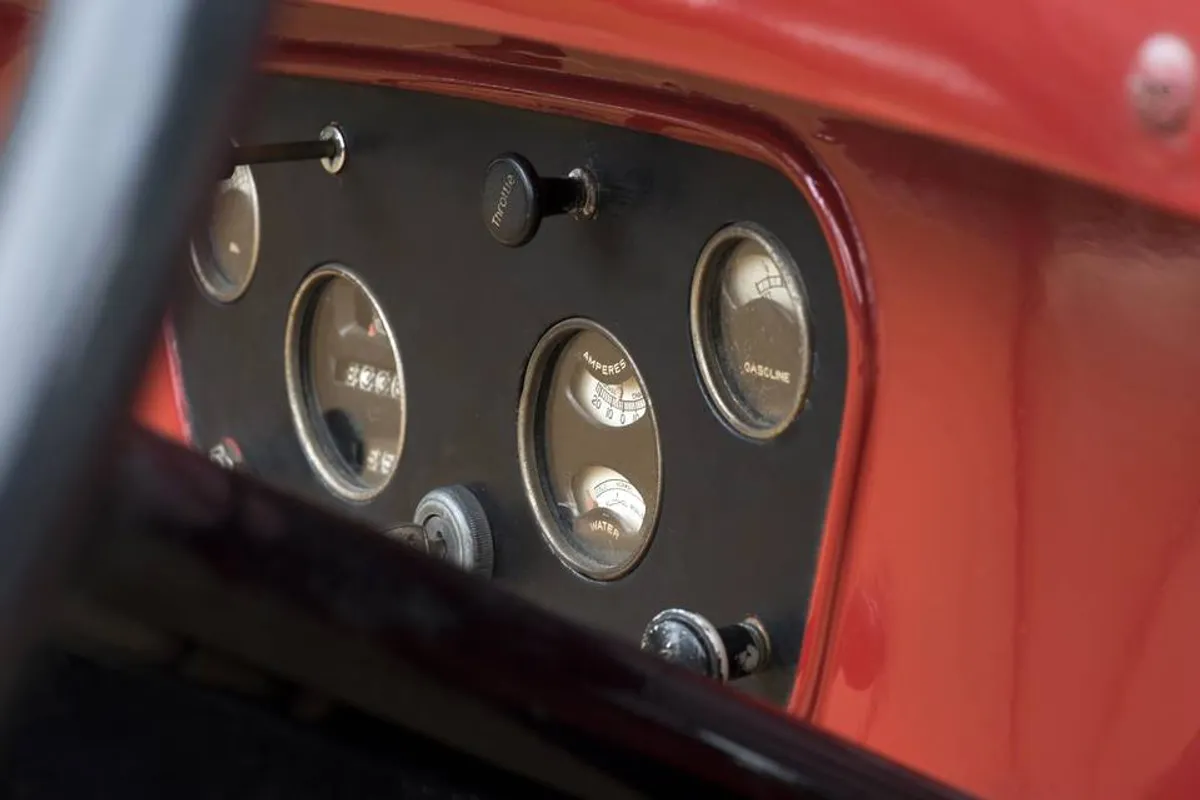 manor wedding cars photo 1