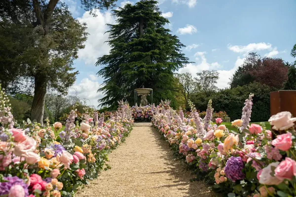 Moyses Stevens — florists in South West London, UK