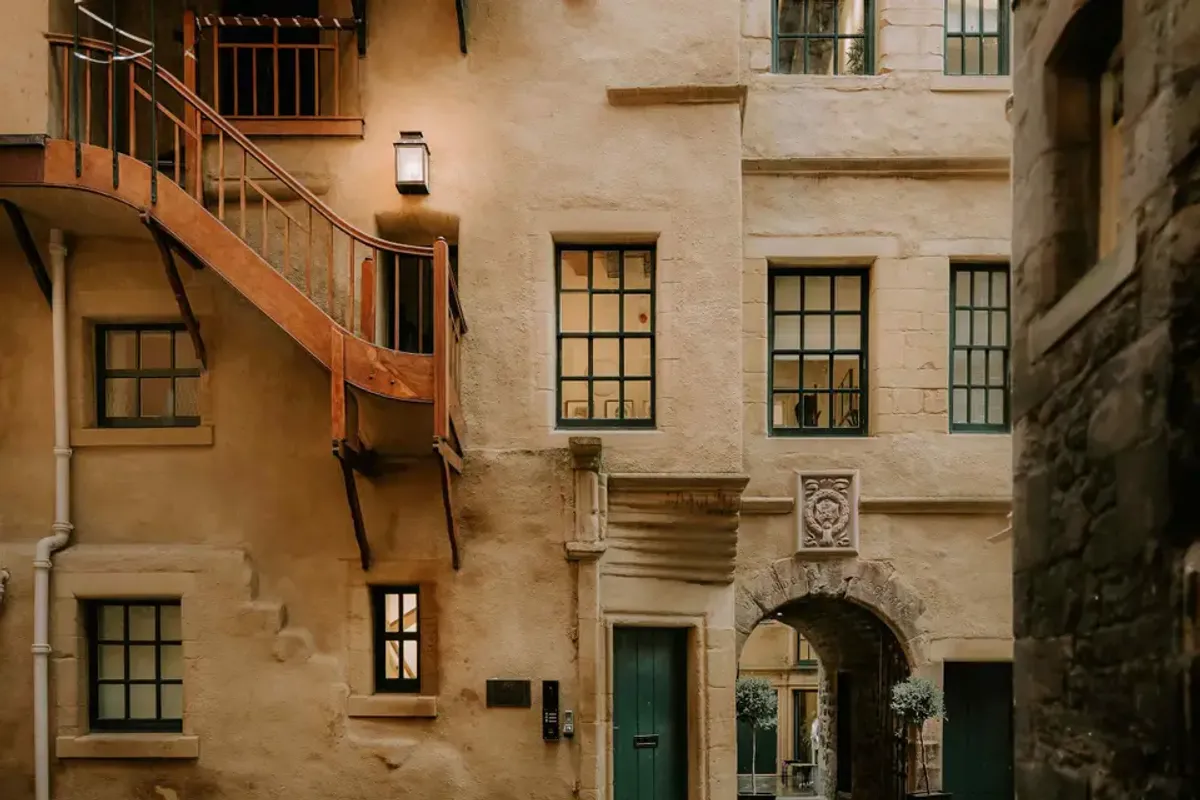 Riddle's Court, wedding venue in Lothian & Borders, UK