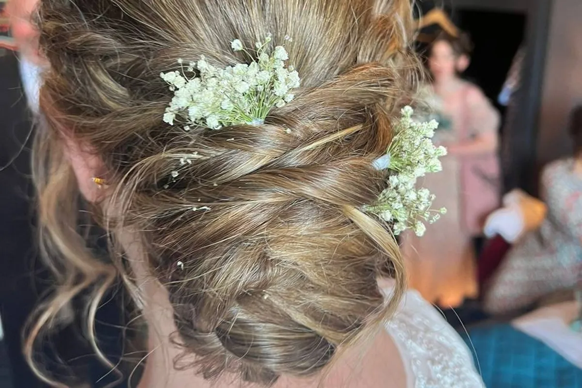 Victoria Baker Hair and Makeup photo 7