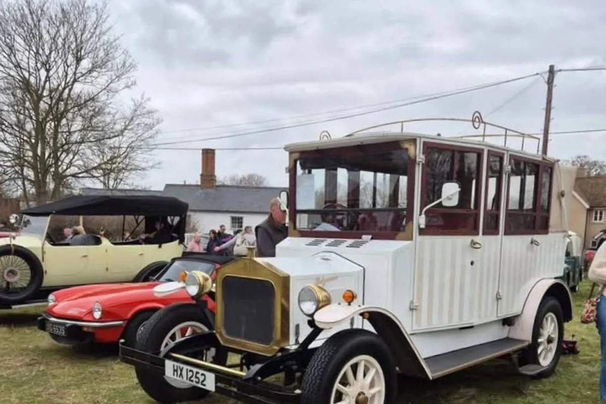 MC Wedding Cars photo 7