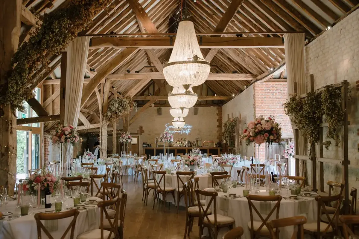 Bury Court Barn, wedding venue in Hampshire, UK