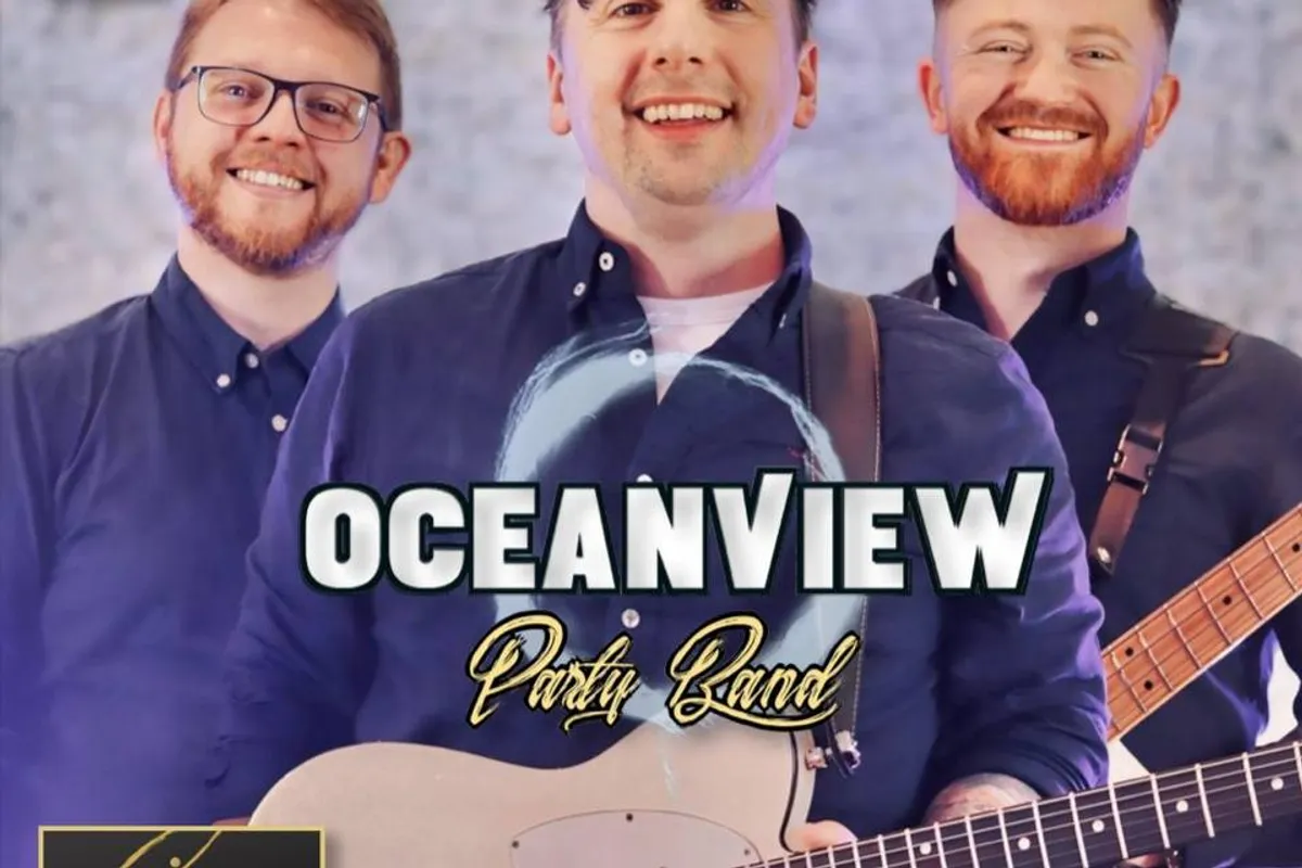 Oceanview Party Band photo 7
