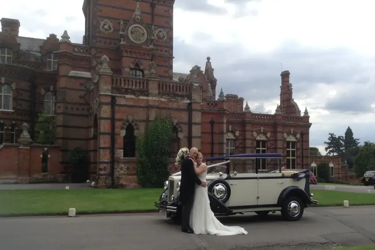 Linara Classic Wedding Cars photo 1