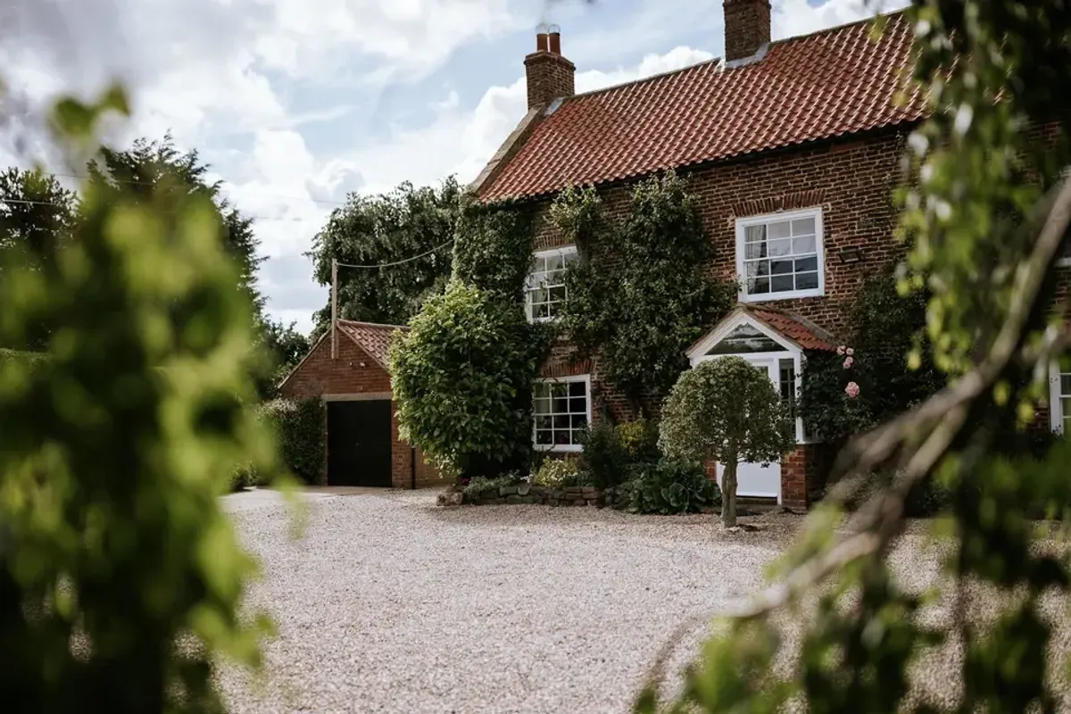 Howard Court Weddings photo 7
