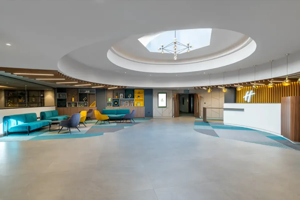 Holiday Inn Gatwick Worth photo 9
