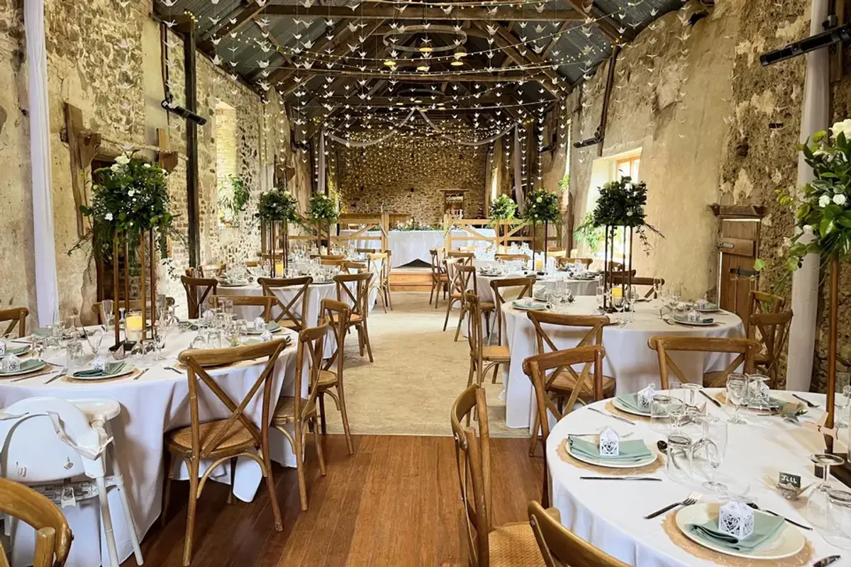 The Ashridge Great Barn, wedding venue in Devon, UK