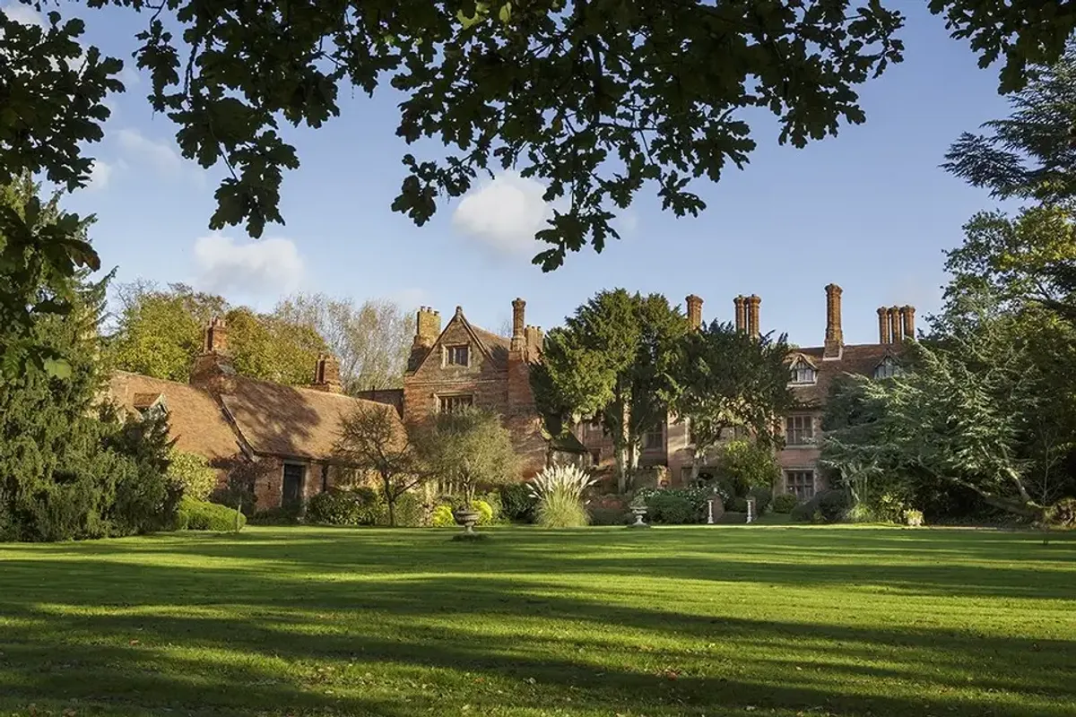 Creeksea Place, wedding venue in Essex, UK