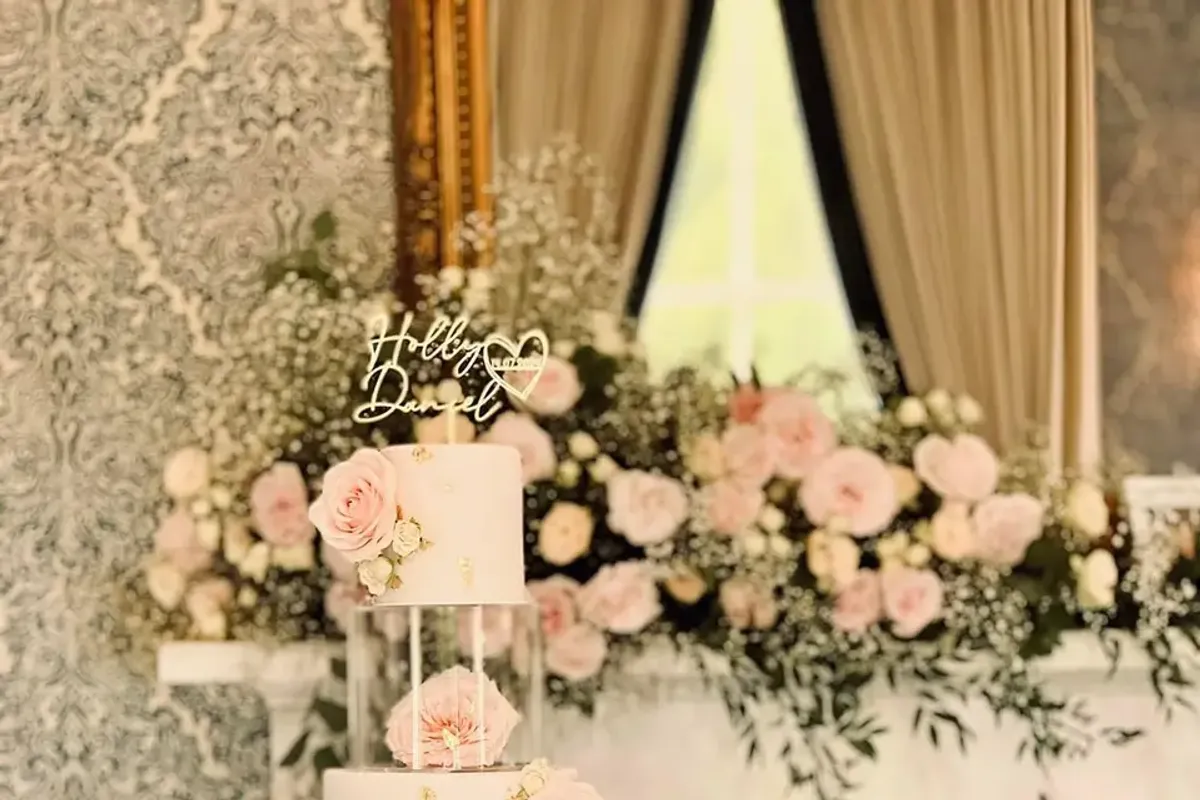 Cake Couture by Caroline — cakes & sweet treats in Fife & Angus, UK