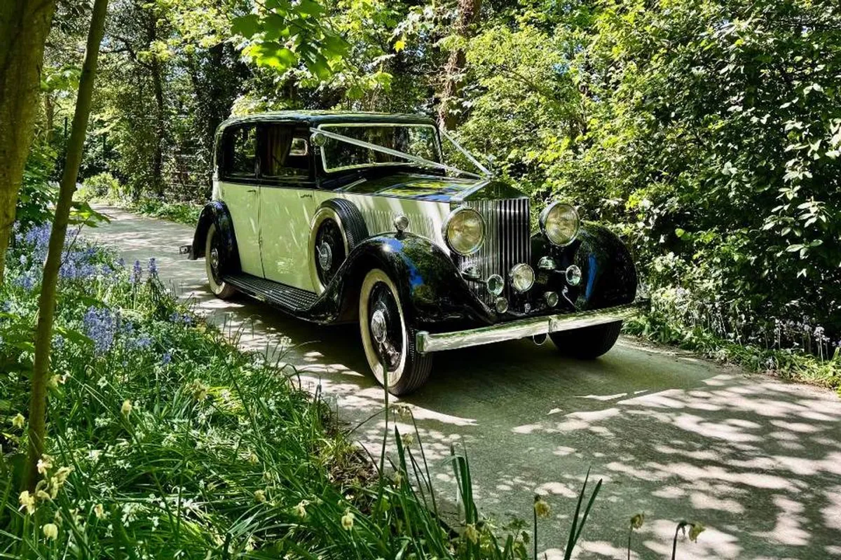 Dickie's Chauffeured Classic Cars photo 5