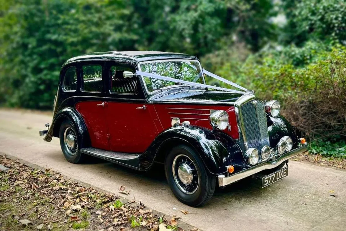 Dickie's Chauffeured Classic Cars photo 9