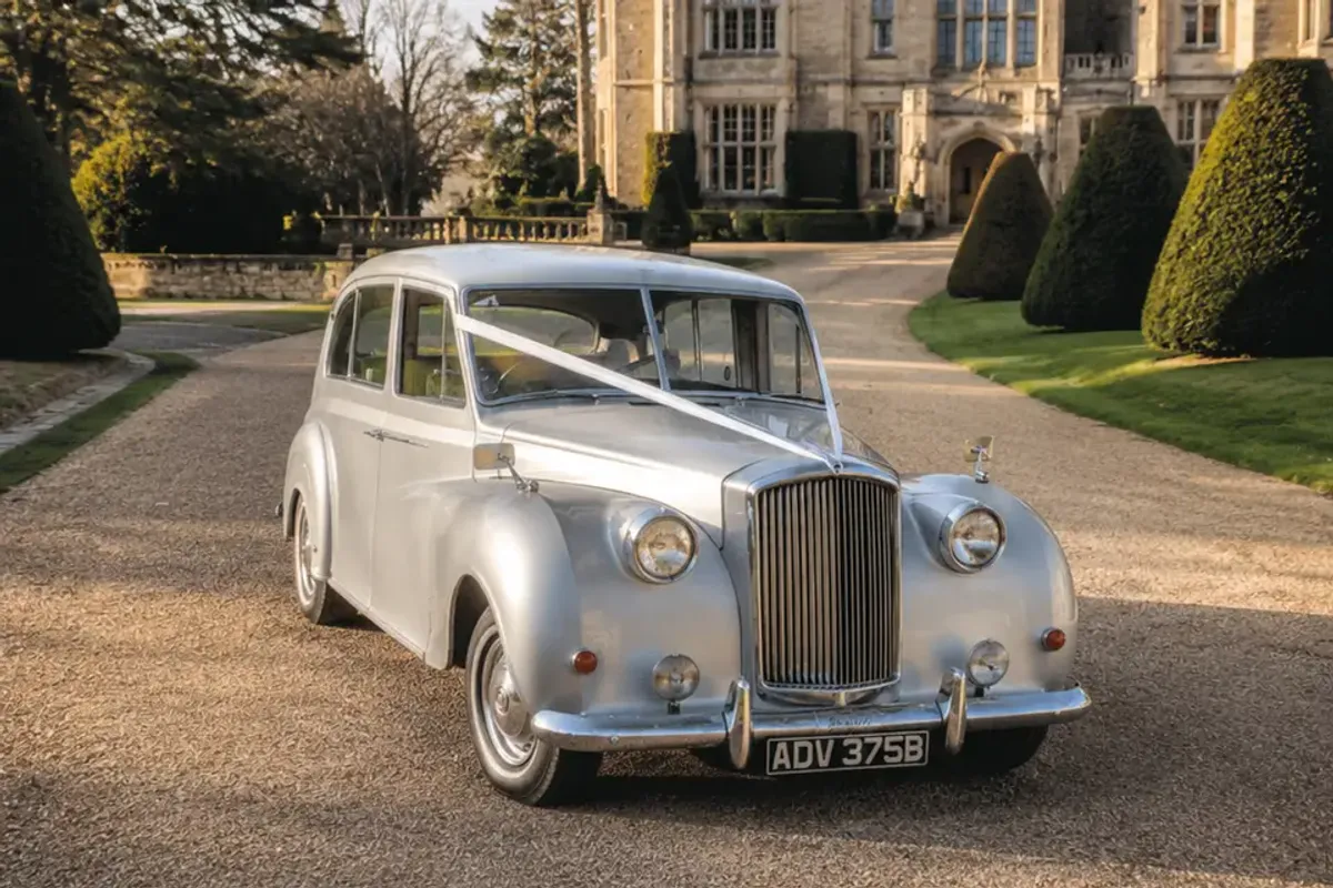 West Sussex Classic Wedding Cars photo 8