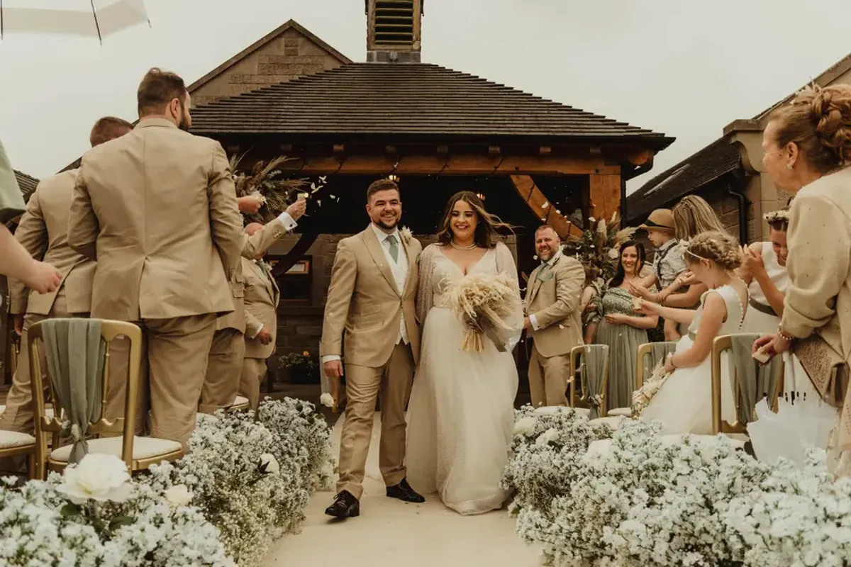 Heaton House Farm Wedding Venue photo 4