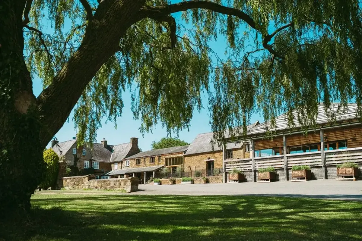 Crockwell Farm, wedding venue in Northamptonshire, UK