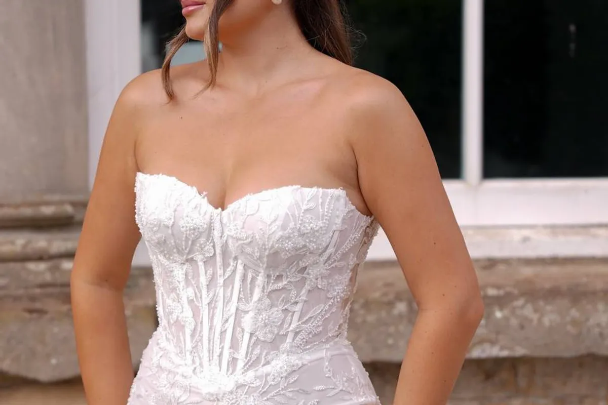 Victoria Lou Bridal photo 5