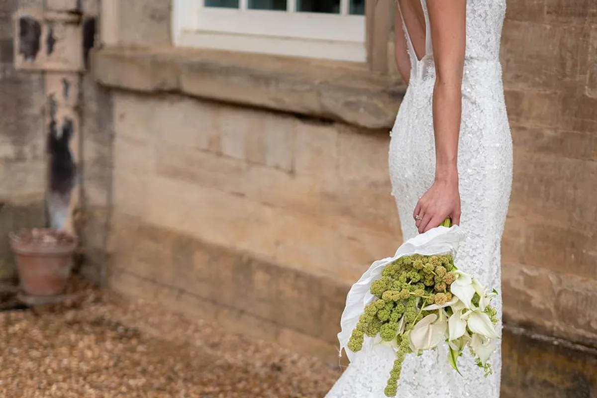 Victoria Lou Bridal photo 9