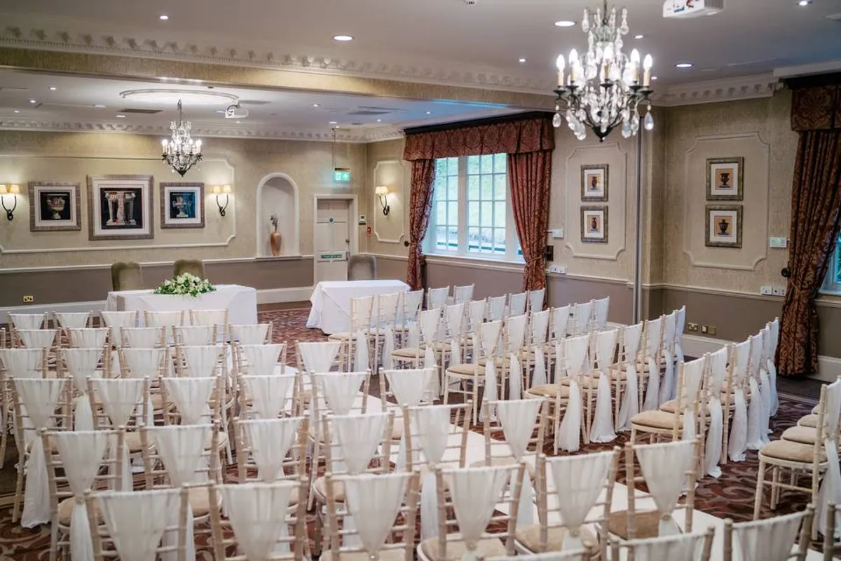 Wood Hall Hotel & Spa photo 9