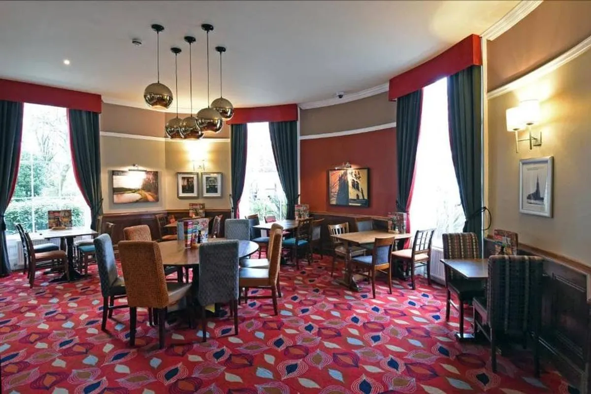 Mount Hotel photo 2