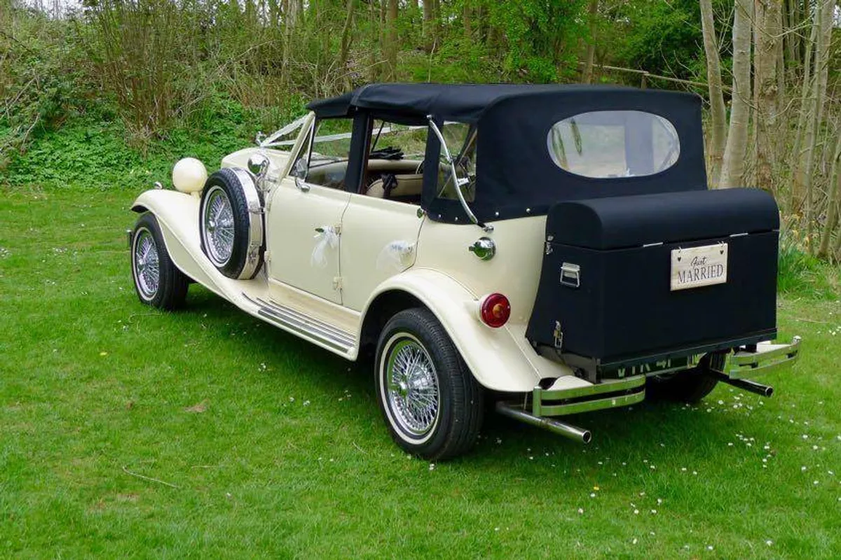 Spirit Classic Wedding Cars photo 2