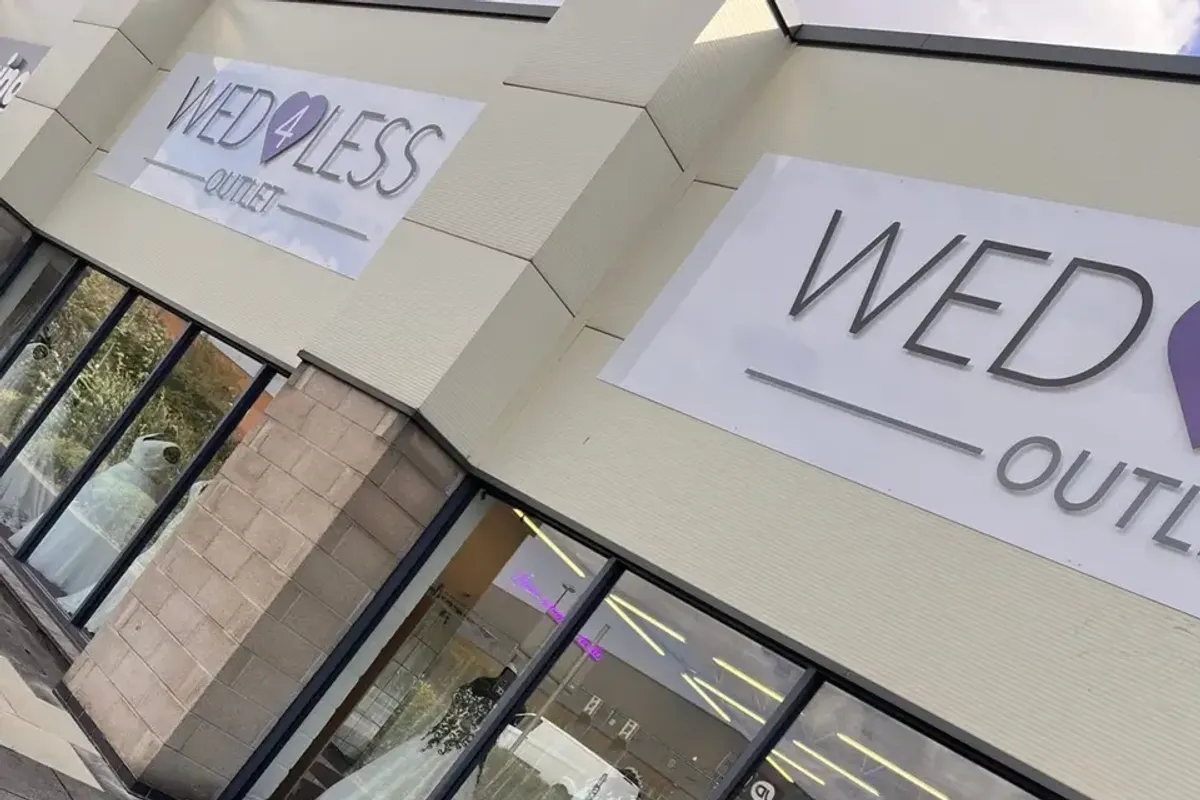 WED4LESS OUTLETS — bridal shops & accessories in West Yorkshire, UK