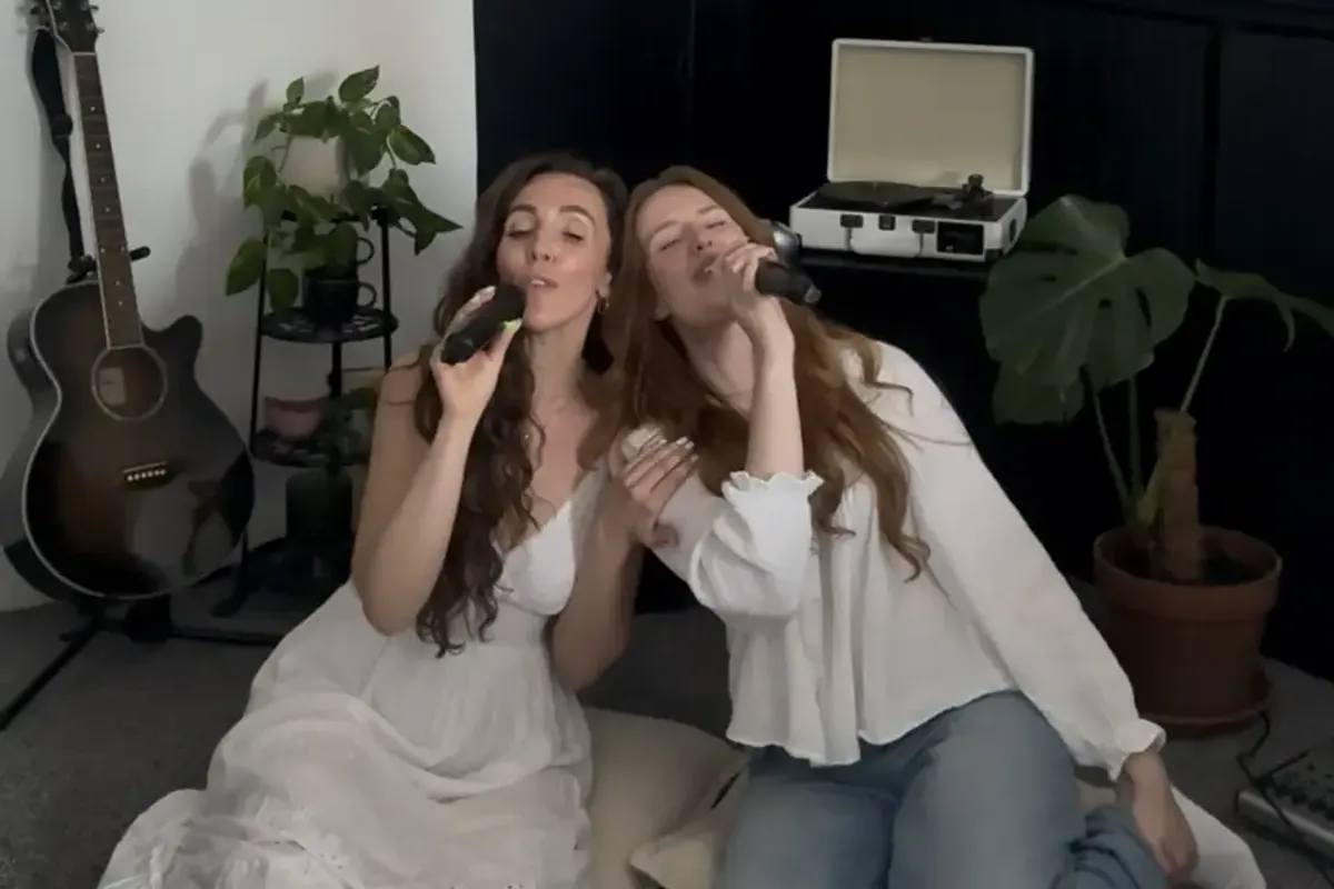 Velvet Harmony - Female Duo photo 7
