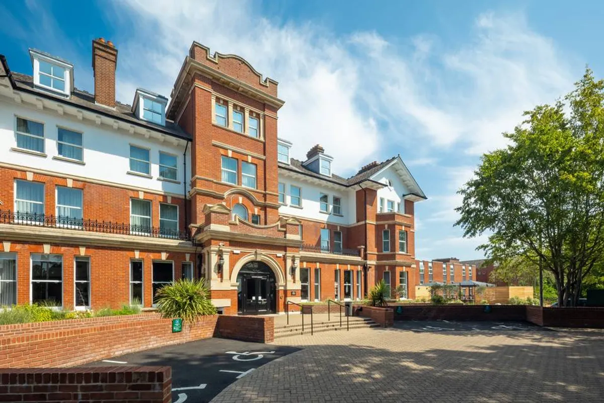 Holiday Inn Farnborough photo 11